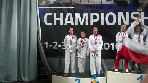 kata-drużynka-podium-4
